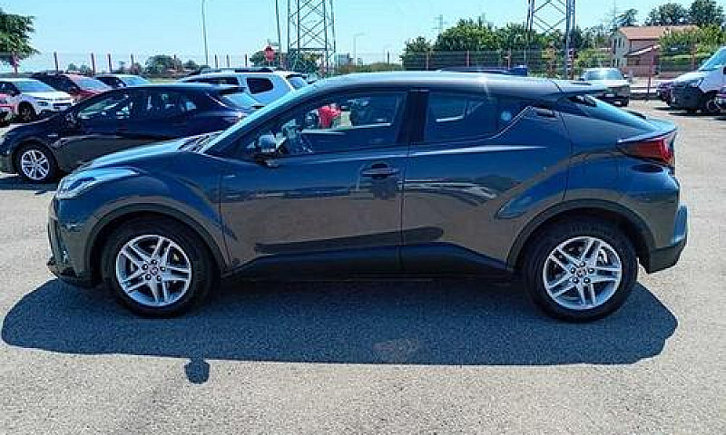 Toyota C-Hr 1.8H Act...