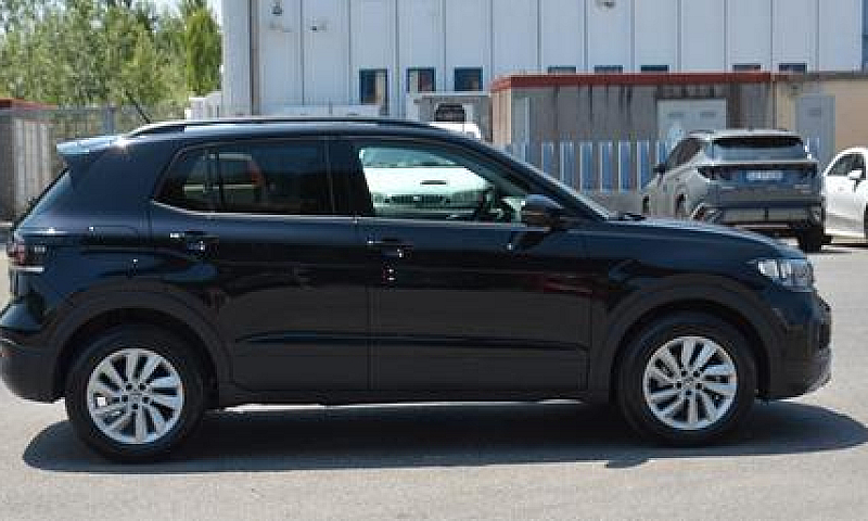 Volkswagen T-Cross 1...