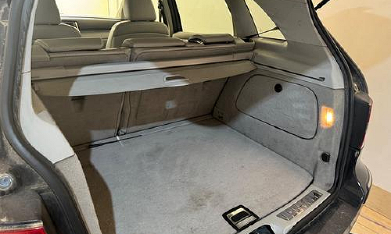 Mercedes-Benz B 180 ...