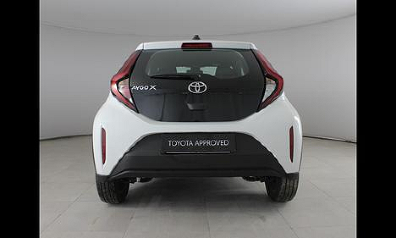 Toyota Aygo X - Aygo...