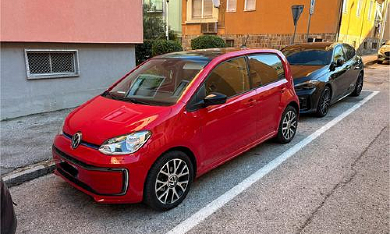 Volkswagen E-Up...