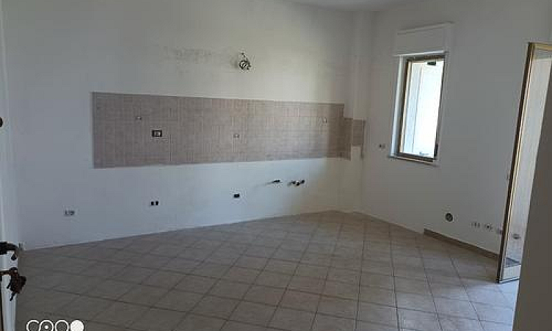 Appartamento 75Mq A ...