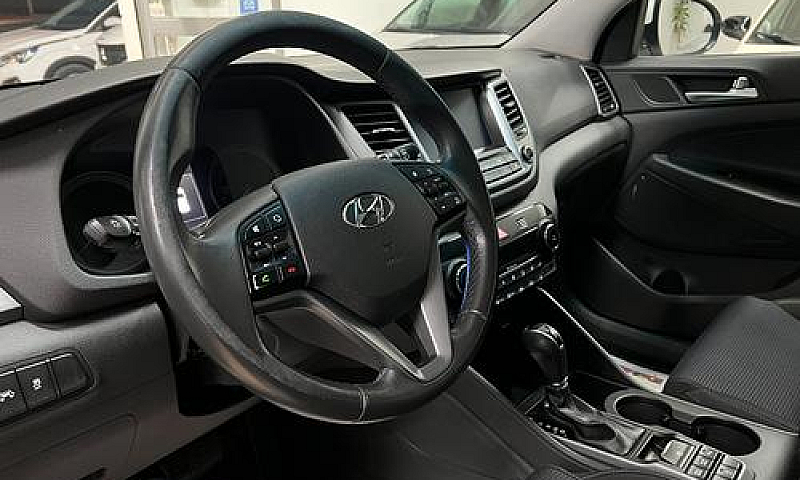Hyundai Tucson 1.7 C...