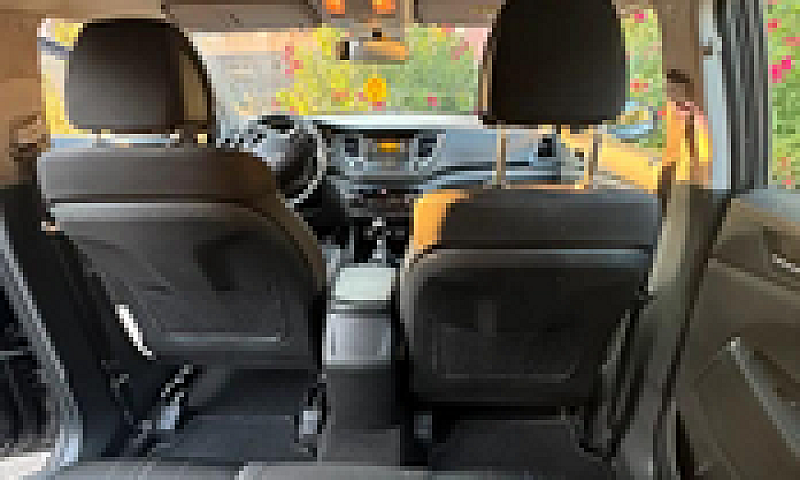 Hyundai Tucson...