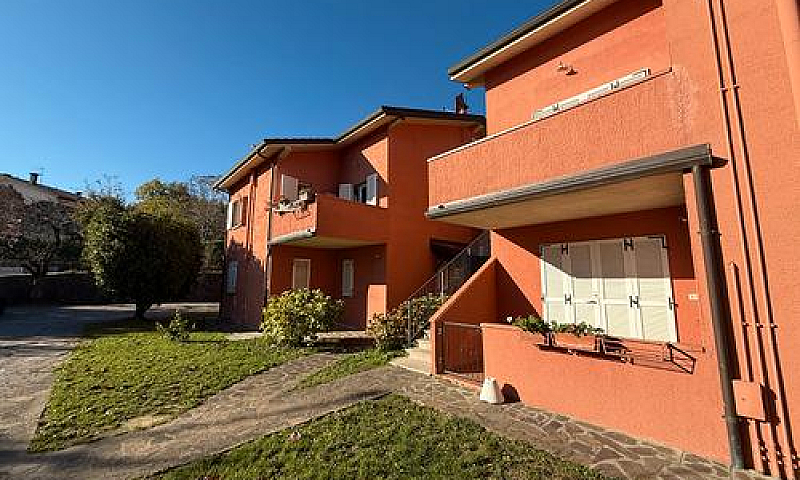 Appartamento In Via....