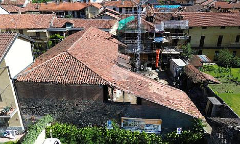 5 Locali A Avigliana...