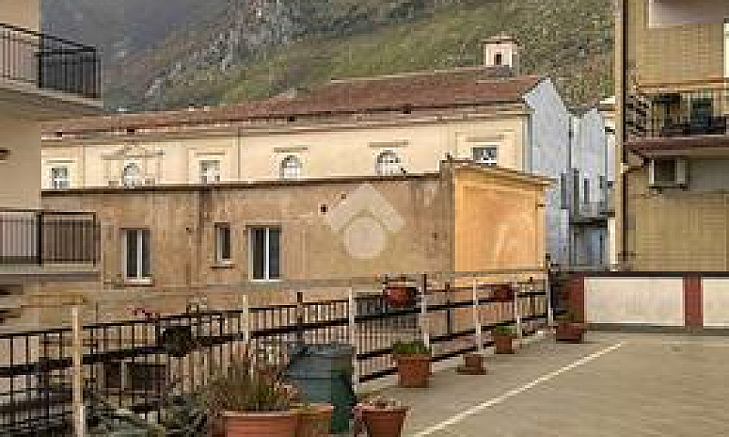 3 Locali A Venafro...