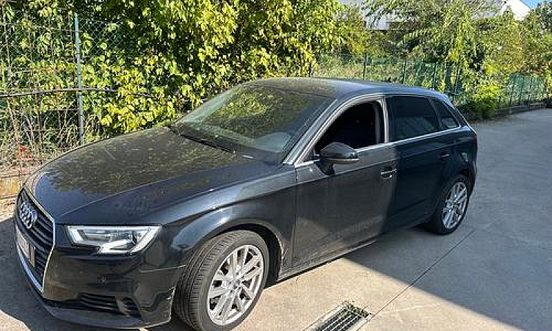 Audi A3 Sedan 1.6 Td...