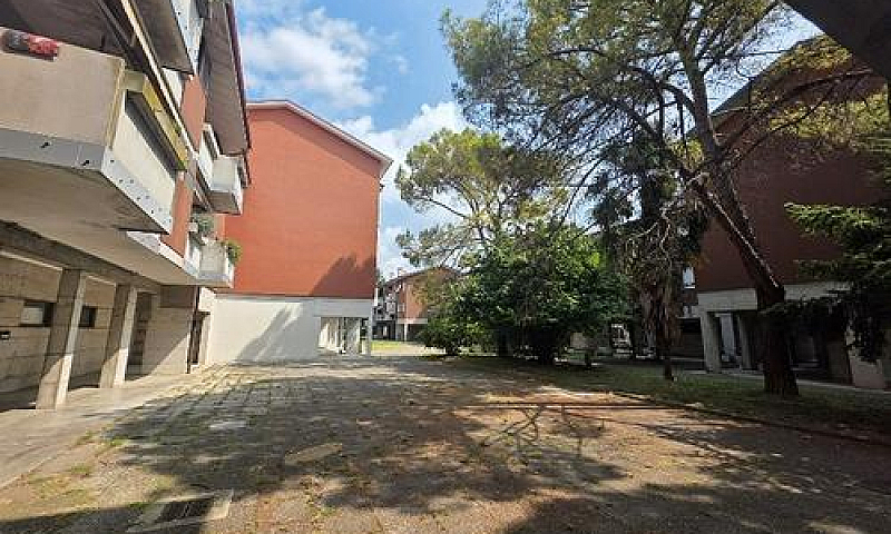 Ronchi - Spazioso Tr...