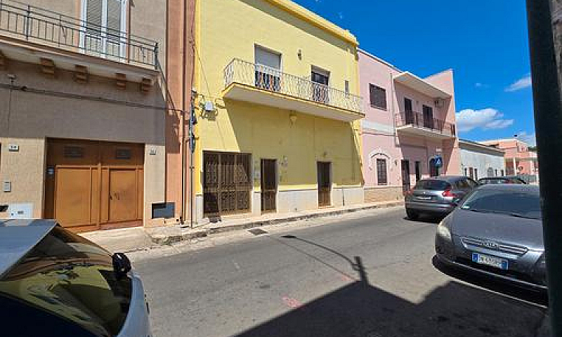 Residenza Con Divers...