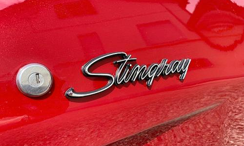 Corvette C3 Stingray...