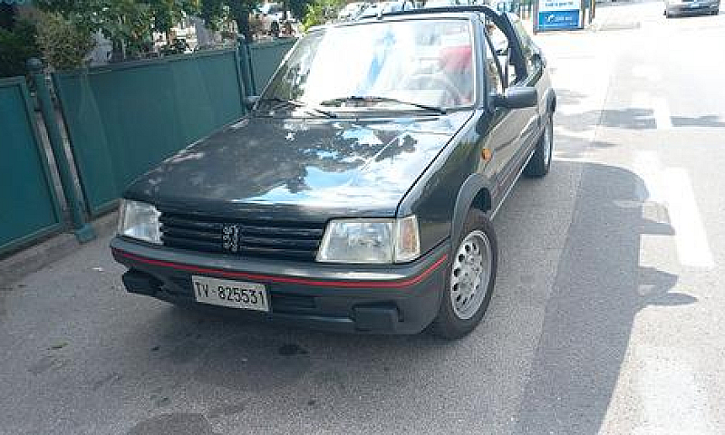 Peugeot 205 - 1990...