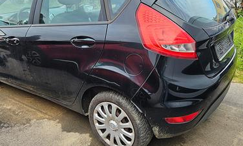 Ford Fiesta Fiesta 1...