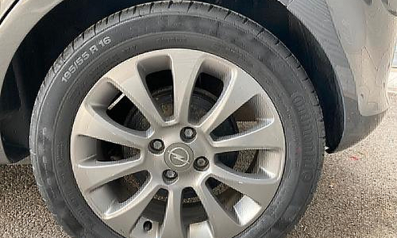 Opel Corsa 1.3 Cdti ...