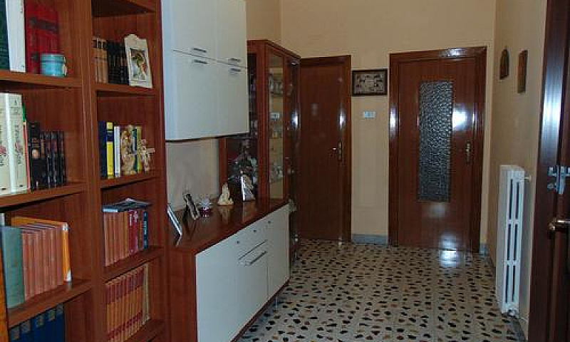 Appartamento Con Man...