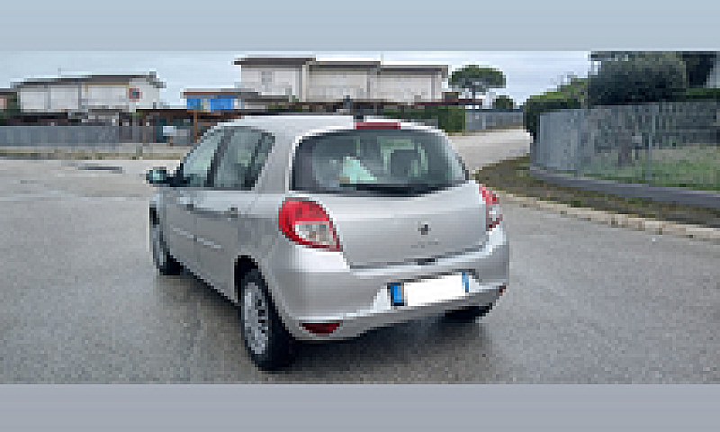 Renault Clio...
