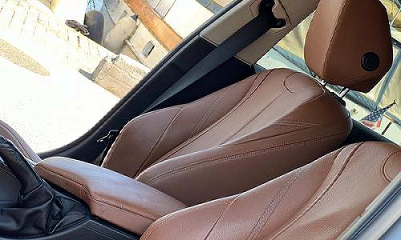 Bmw 330D Xdrive Tour...