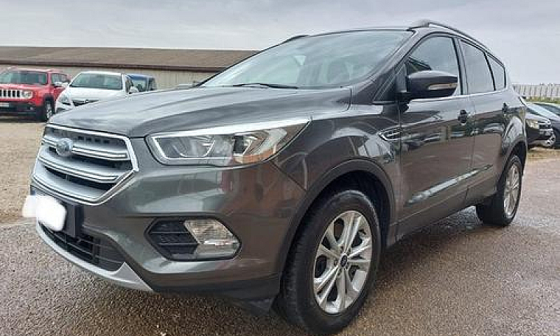 Ford Kuga 1.5 Tdci 1...