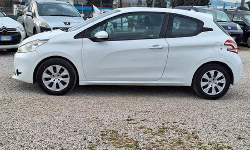 Peugeot 208 1.2 E-Vt...
