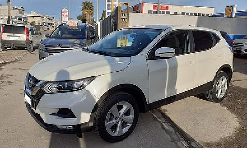 Nissan Qashqai 1.5 D...