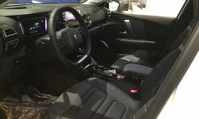 Citroen Ë-C4 Shine M...