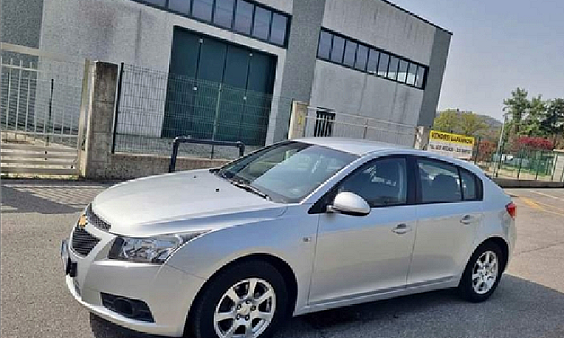 Chevrolet Cruze...
