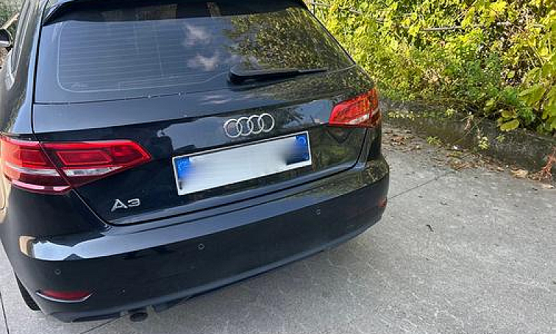 Audi A3 Sedan 1.6 Td...