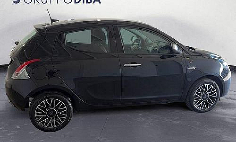Lancia Ypsilon Iii 2...