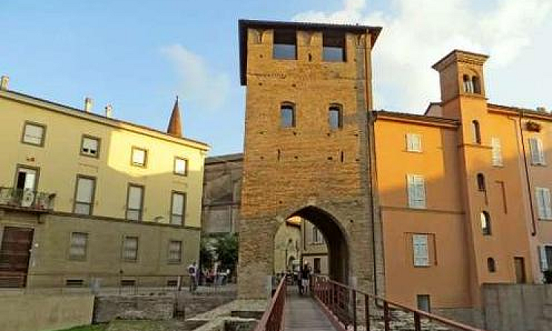 Immobile A Fidenza (...