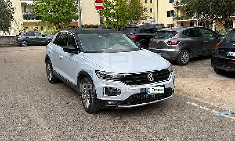 Volkswagen T-Roc 1.0...