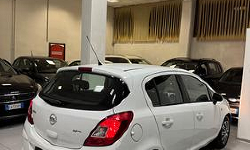 Opel Corsa 1.2 5 Por...