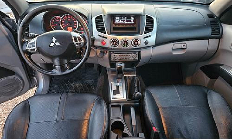 Mitsubishi L200 2.5 ...