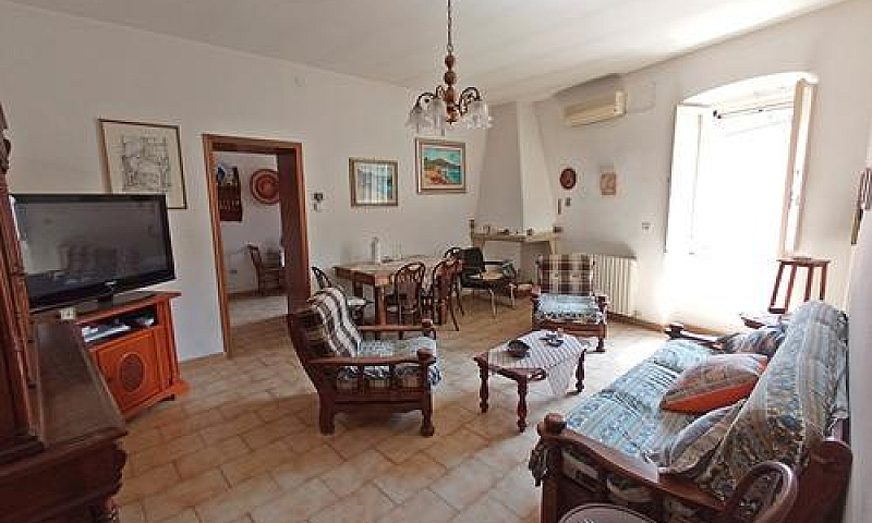 Casa Indipendente - ...