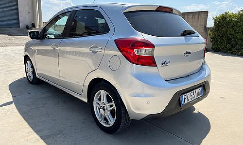 Ford Ka 1.2 85Cv 5 P...