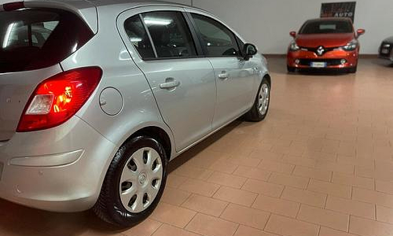 Opel Corsa 1.2 5 Por...