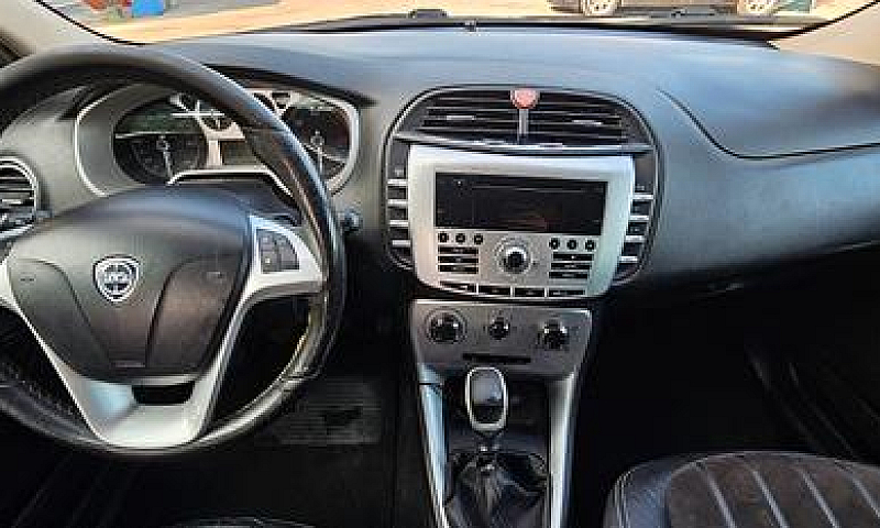 Lancia Delta 1.6 Mjt...