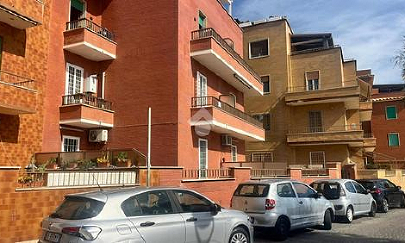 3 Locali A Ladispoli...
