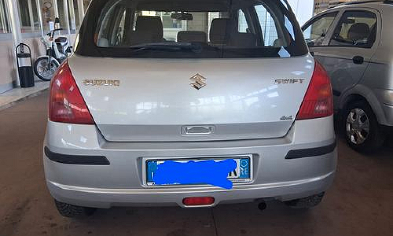 Suzuki Swift 1.3 4X4...