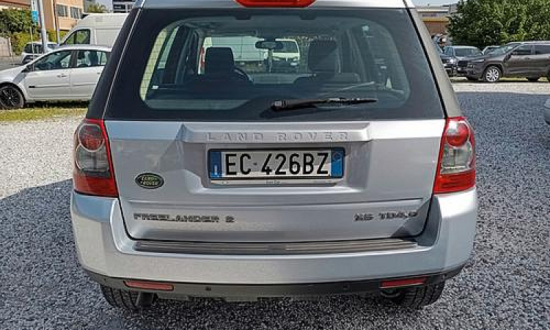 Land Rover Freelande...