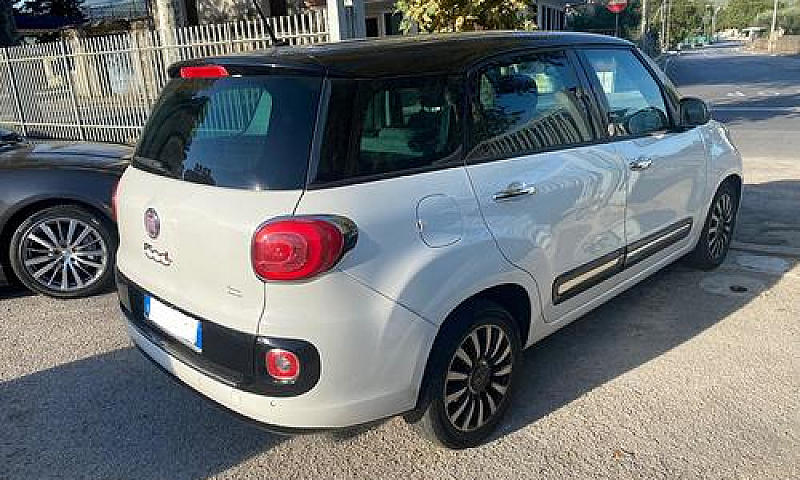 Fiat 500L Fiat 500L ...
