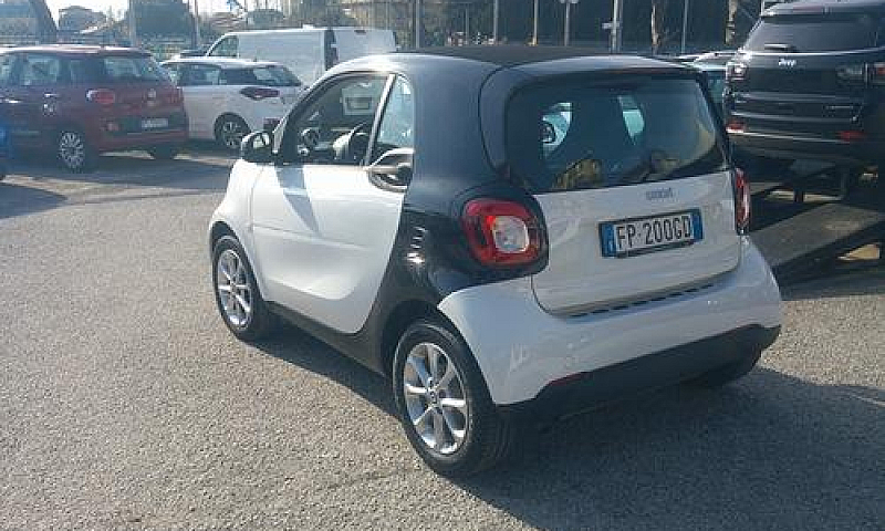 Smart Fortwo 1.0 70C...