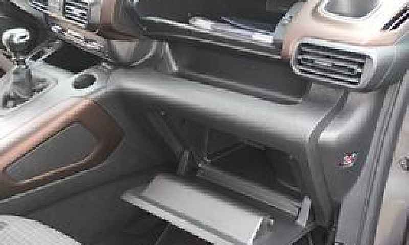 Peugeot Rifter Blueh...