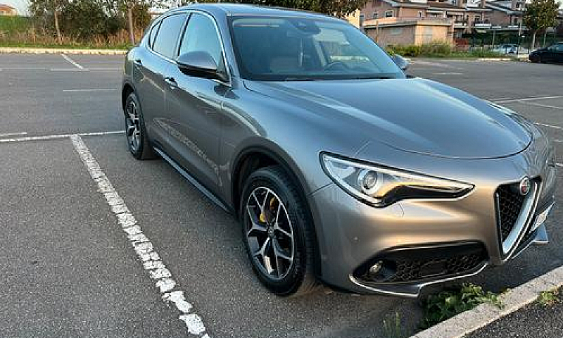 Alfa Romeo Stelvio...