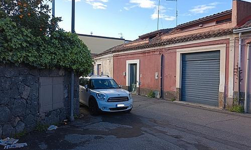 Casa Indipendente Va...