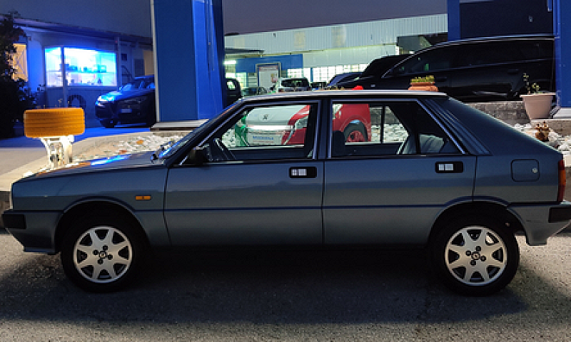 Lancia Delta...