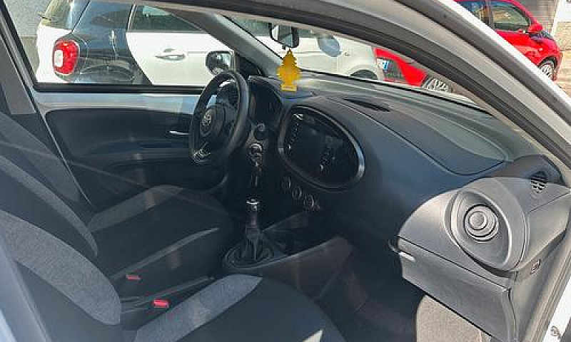 Toyota Aygo X 1.0 5 ...