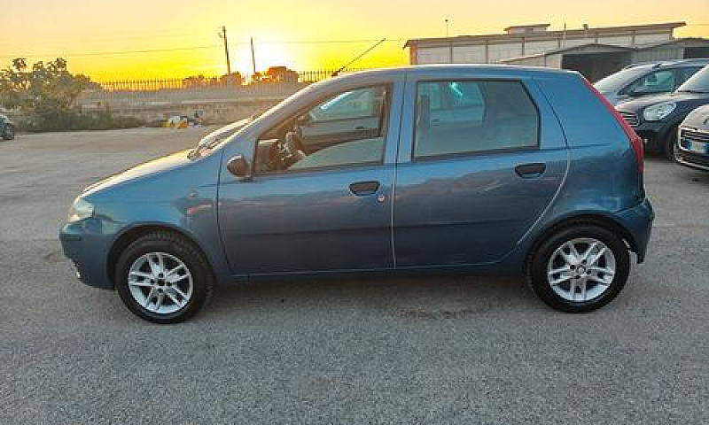 Fiat Punto 1.2 5 Por...