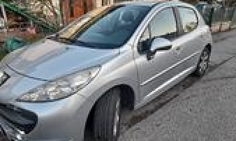 Peugeot 207 - 2009...