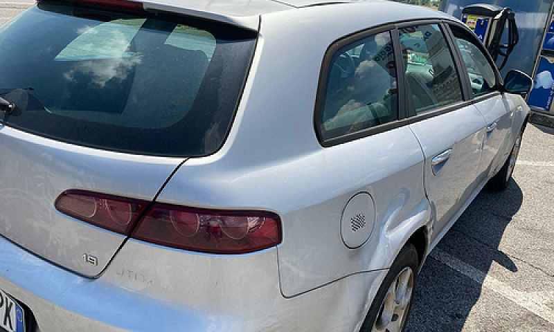 Auto Alfa Romeo 159...