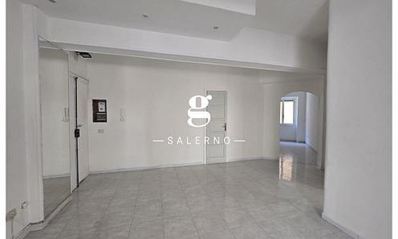 Appartamento Salerno...
